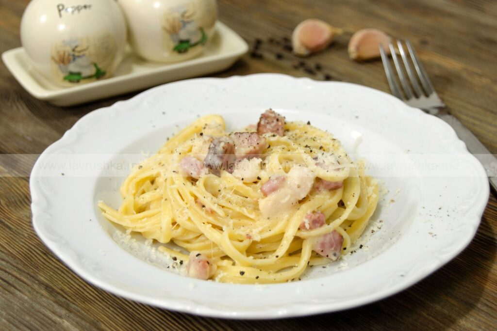 Фото 23 — Паста карбонара: итальянский рецепт